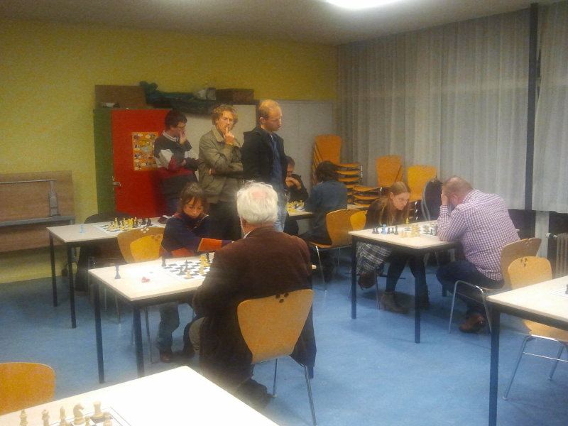20131129 11 Nog drie borden en twee Sissa-heren 2.jpg